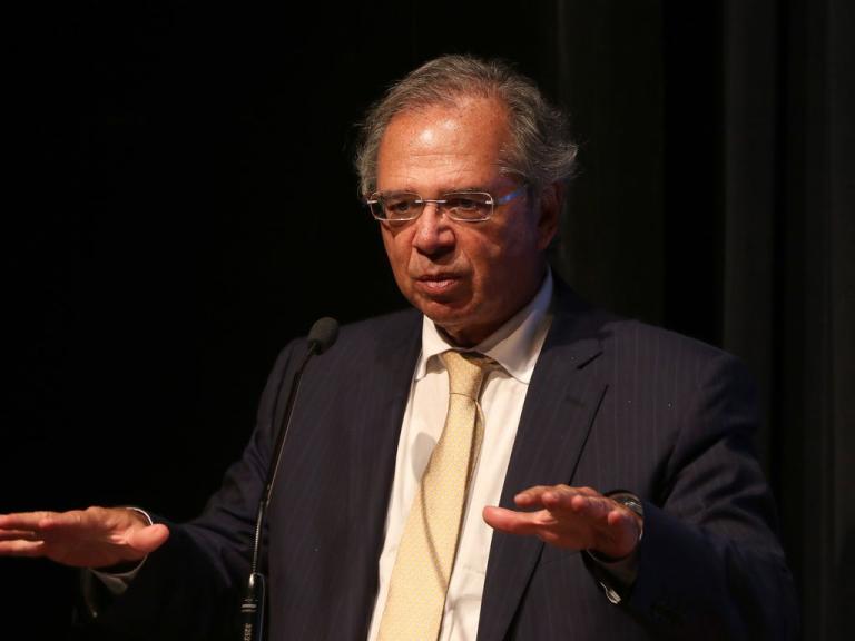 Ministério da Economia mantém em queda de 4,70% a projeção do PIB de 2020 Ministério da Economia mantém em queda de 4,70% a projeção do PIB de 2020